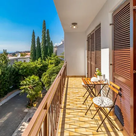 Appartamento Stunning In With House Sea View Selce