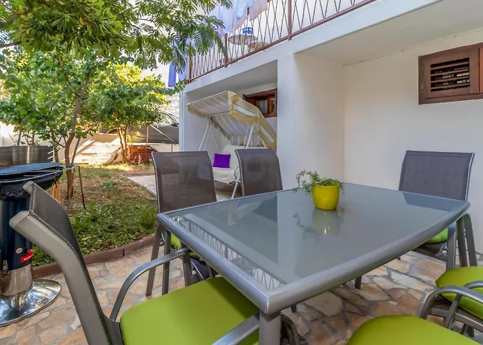 Apartman 2 Bedroom Stunning In