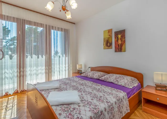 2 Bedroom Stunning In Selce